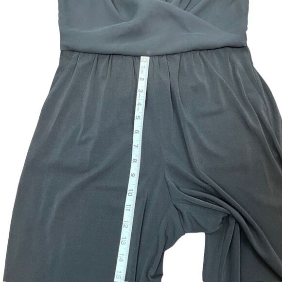 Bar III Sleevless Jumper Wrap Look Front Elastic Waist Zip Back Size Medium - Picture 8 of 13